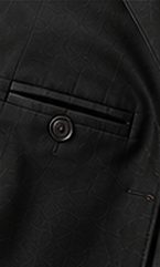 Costume Executivo na cor chumbo, detalhe do bolso