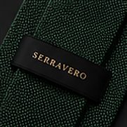 Gravata Seda Texturizada na cor verde floresta, detalhe: outro