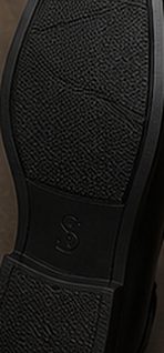 Mocassim Couro Clássico na cor preto, detalhe: outro