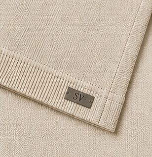 Polo Tricot Signature na cor areia, detalhe: outro