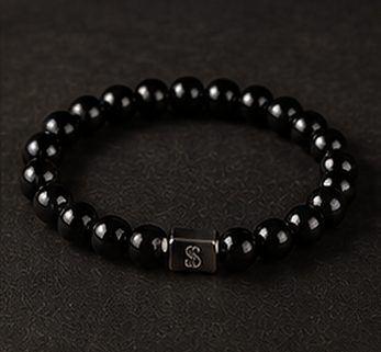 Pulseira Pedra Natural na cor ônix, detalhe: outro